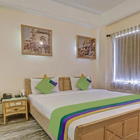 Treebo Komfort Suites, 3 Km From Mysore Palace Dış mekan fotoğraf