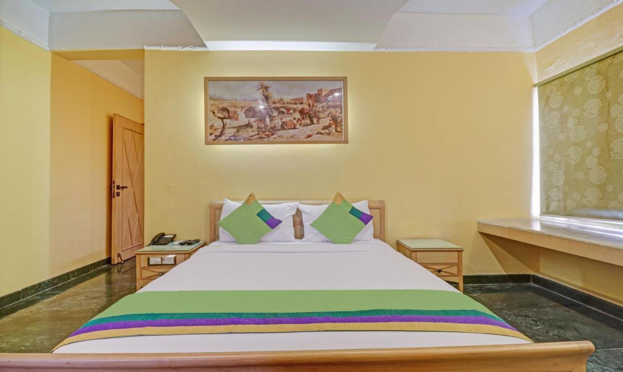 Treebo Komfort Suites, 3 Km From Mysore Palace Dış mekan fotoğraf