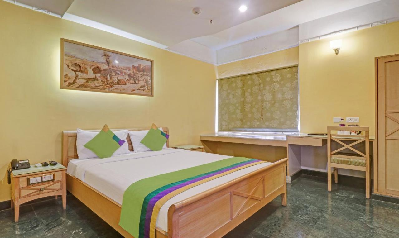 Treebo Komfort Suites, 3 Km From Mysore Palace Dış mekan fotoğraf