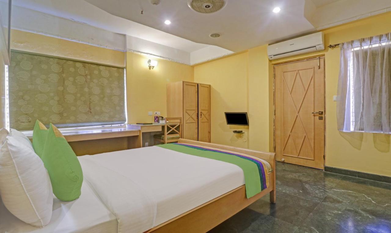 Treebo Komfort Suites, 3 Km From Mysore Palace Dış mekan fotoğraf
