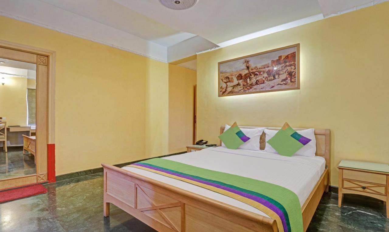Treebo Komfort Suites, 3 Km From Mysore Palace Dış mekan fotoğraf